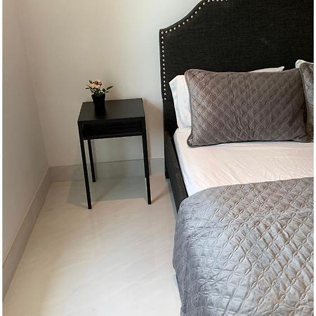 Room & Private Bathroom Бока-Ратон Екстер'єр фото